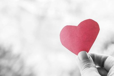 Frau in Reflexion – Selbstcoaching und innere Klarheit finden in Köln